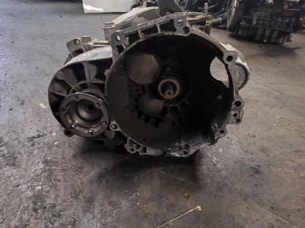 BOITE DE VITESSE MANUEL VW/AUDI/SEAT/SKODA...  2.0TDI CODE LNZ ( 6VITESSES ) - Vue 2